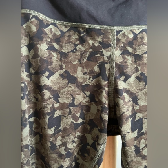 Lululemon Speed Tightblll Full On Luxtreme Camo Mystic Jungle Ruched Leggings - Picture 5 of 8